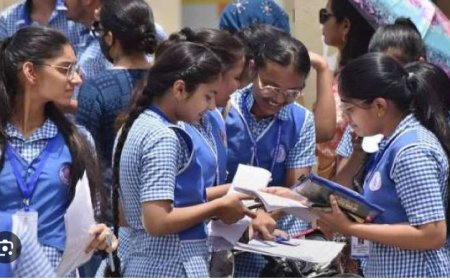 தமிழ்நாட்டில் பிளஸ் 1 பொது தேர்வு ரிசல்ட் நாளை வெளியீடு.. எங்கு எப்படி பார்ப்பது - முழு விபரம்