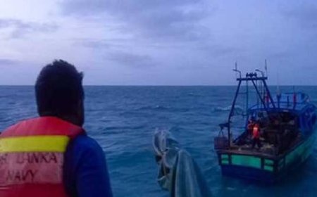 தொடர் கைது - மீனவர்களின் உறவினர்கள் சாலை மறியல்